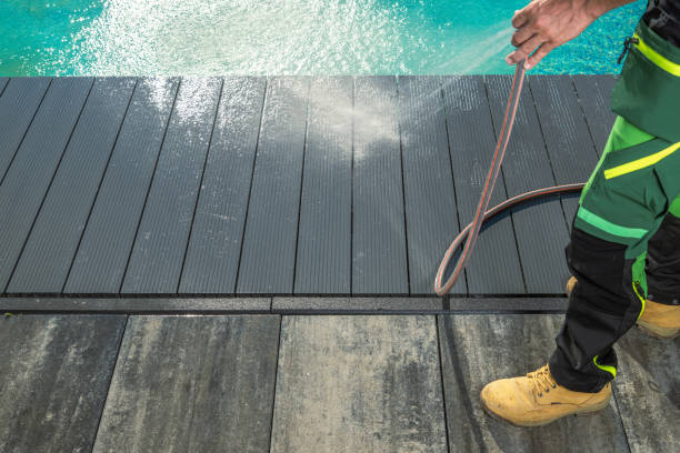 Best Garage Pressure Washing  in Vails Gate, NY